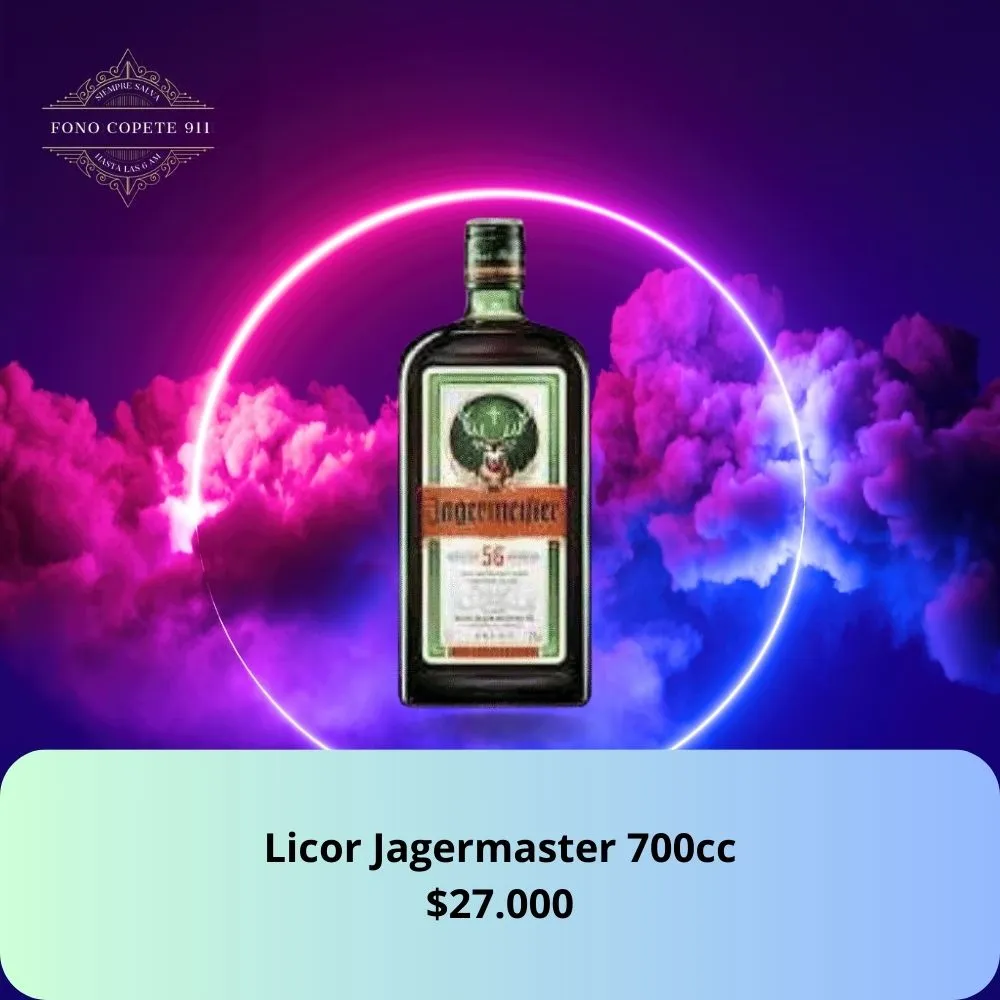 Botella de licor de hierbas Jägermeister 700cc a $25.000 con servicio de delivery nocturno en Santiago.